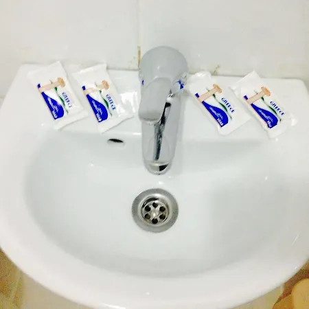 Ikaros Hotel *